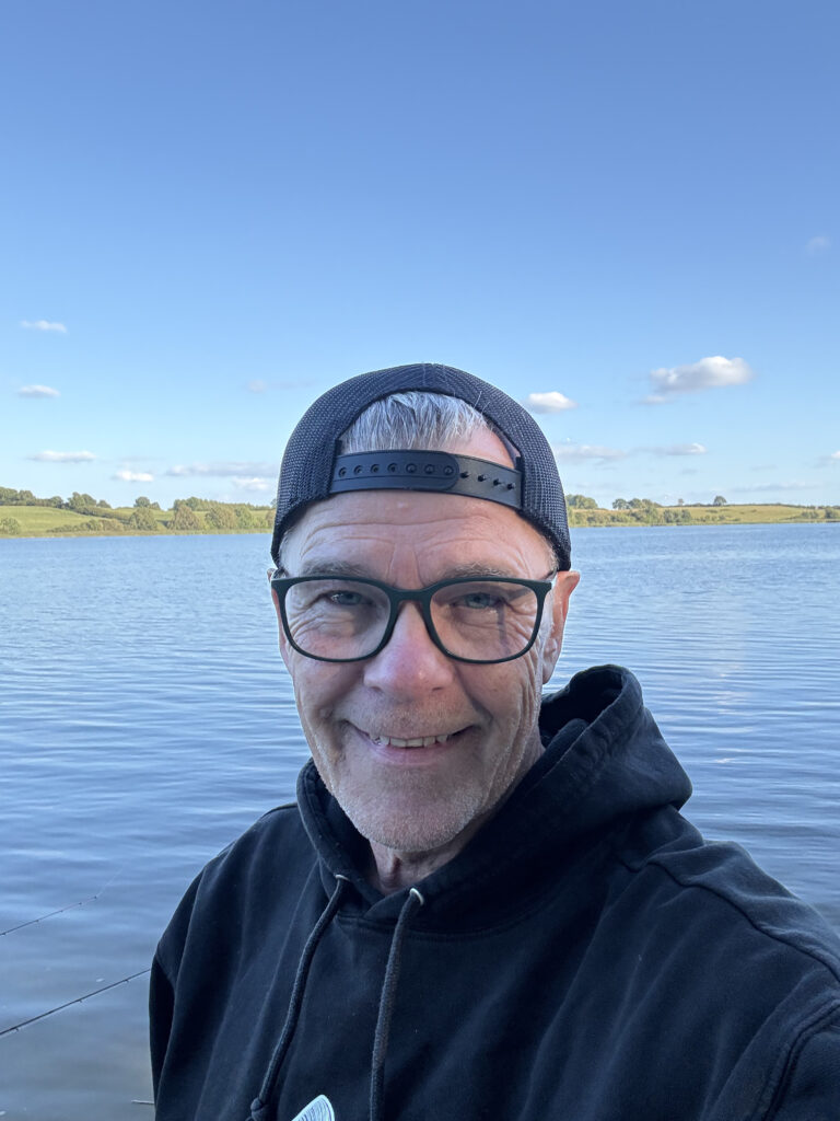 Ingo von IK-Fishing am See
